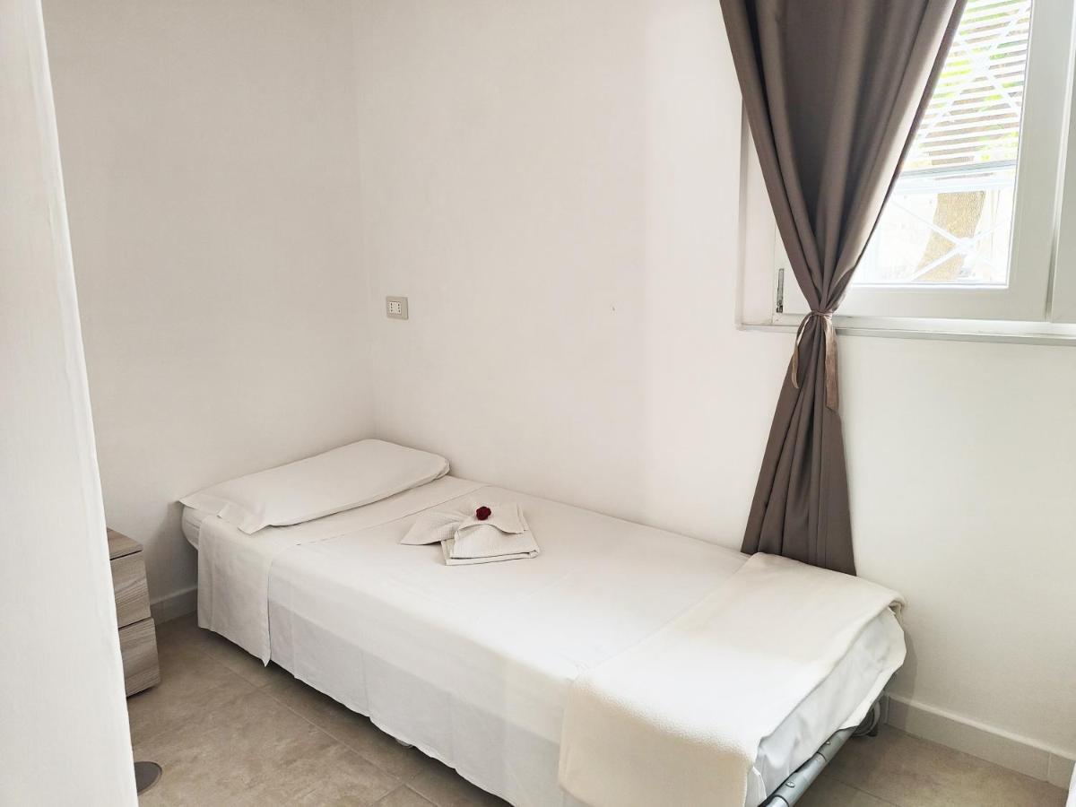 B&B Numero5 Кастеламаре ди Стабия Екстериор снимка